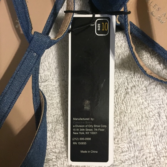 NWT Charles Albert Denim T Strap Flats Pointed Toe - Picture 5 of 5